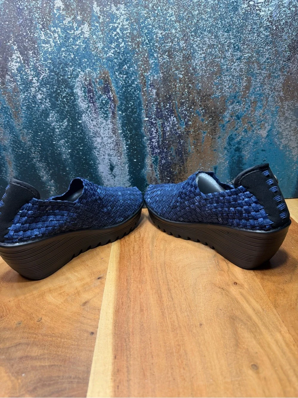bernie mev. Comfort‎ Navy/Black Woven Wedge Heels NWOT